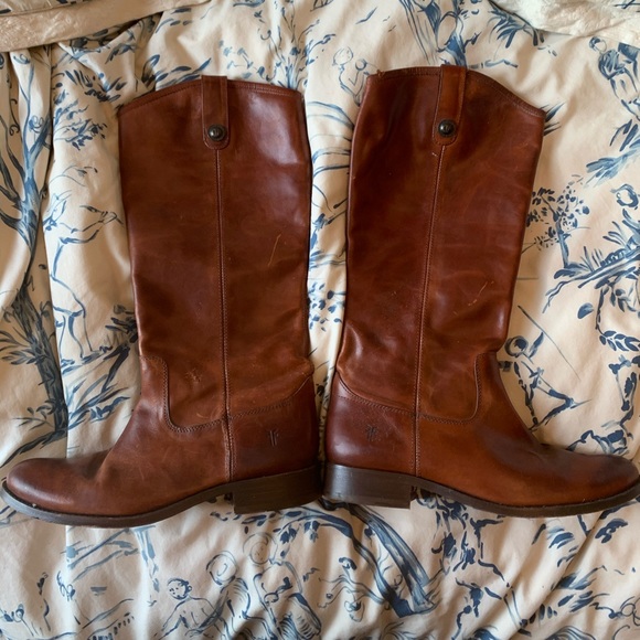 Mid-Calf Frye Boots! - Picture 2 of 5